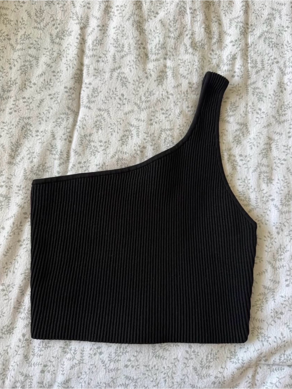 Aritzia Black One-Shoulder Ribbed Tank Top